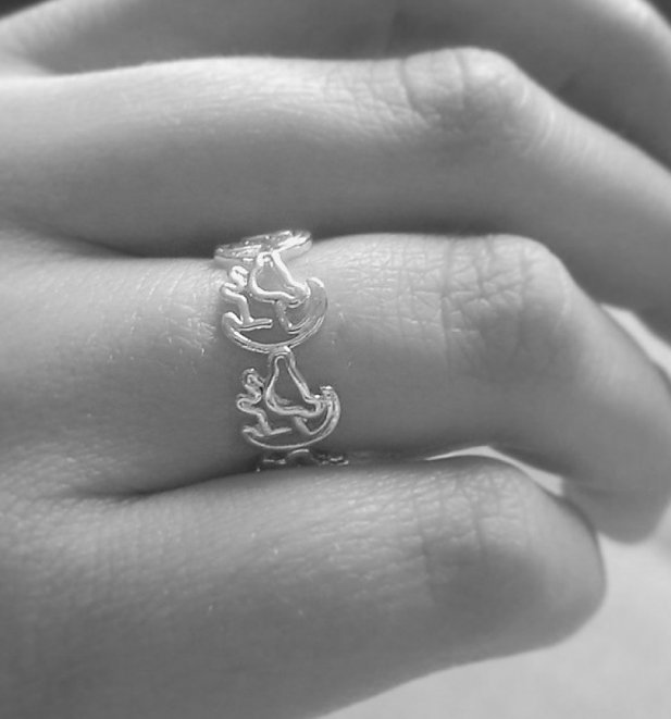 Gold Plated Simba Outline Lion King Ring from Disney Couture Gold Plated Simba Outline Lion King Ring from Disney Couture