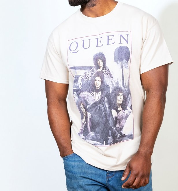 Beige Vintage Queen Keep Yourself Alive T-Shirt