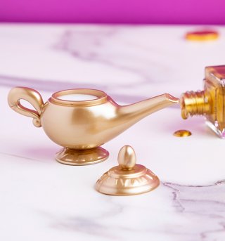 Disney Aladdin Magic Lamp Colour Changing Lip Balm from Mad Beauty Disney Aladdin Magic Lamp Colour Changing Lip Balm from Mad Beauty