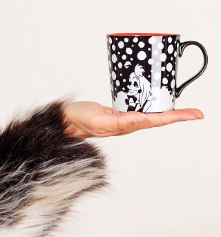 Disney Villains 101 Dalmatians Cruella De Vil I Hate Mondays Mug Disney Villains 101 Dalmatians Cruella De Vil I Hate Mondays Mug