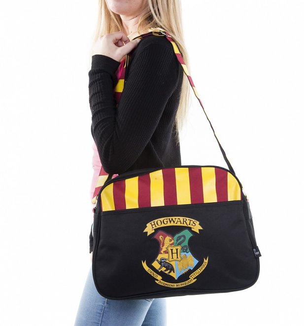 Harry Potter Hogwarts Messenger Bag Harry Potter Hogwarts Messenger Bag
