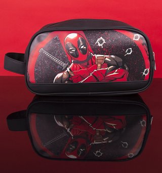 Marvel Comics Deadpool Wash Bag Marvel Comics Deadpool Wash Bag