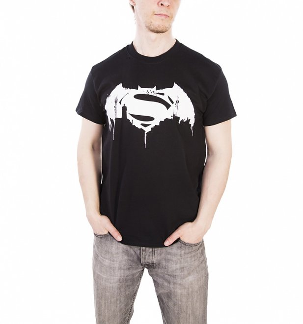 Men's Black Batman V Superman Graffiti Logo T-Shirt Men's Black Batman V Superman Graffiti Logo T-Shirt