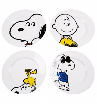 Set Of 4 Peanuts Snoopy Plates Set Of 4 Peanuts Snoopy Plates