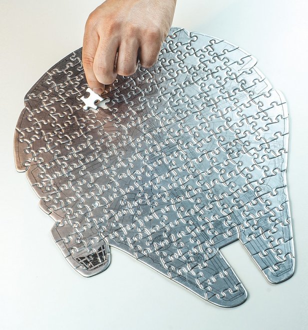 Star Wars Millennium Falcon Jigsaw Star Wars Millennium Falcon Jigsaw