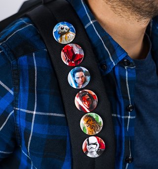 Star Wars Episode VIII The Last Jedi Set Of 6 Pin Badges Star Wars Episode VIII The Last Jedi Set Of 6 Pin Badges