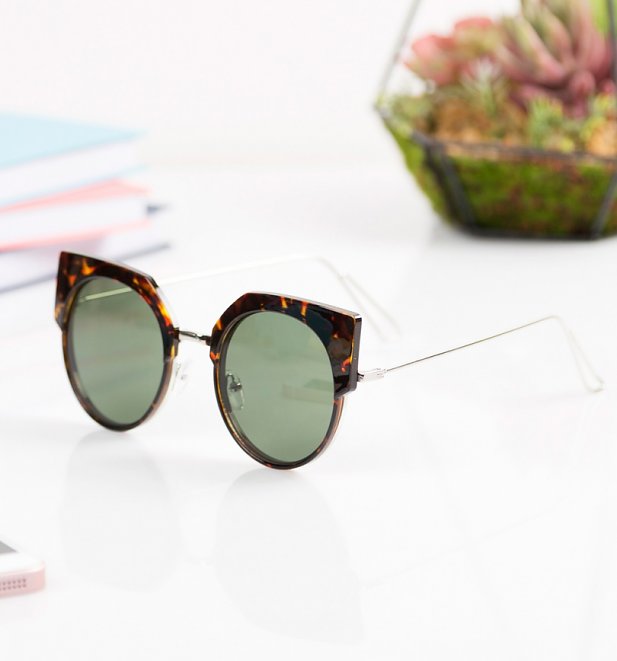 Tortoiseshell Round Lens Sunglasses from Jeepers Peepers Tortoiseshell Round Lens Sunglasses from Jeepers Peepers