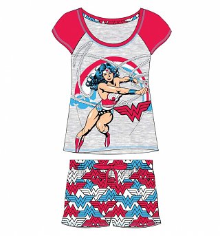 Women's DC Comics Wonder Woman Action Pose Shortie Pyajams Women's DC Comics Wonder Woman Action Pose Shortie Pyajams