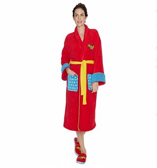 Women's Red Retro DC Comics Wonder Woman Dressing Gown Women's Red Retro DC Comics Wonder Woman Dressing Gown