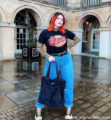 Women's Black Vintage Distressed Diamond Dogs David Bowie Fitted T-Shirt Women's Black Vintage Distressed Diamond Dogs David Bowie Fitted T-Shirt